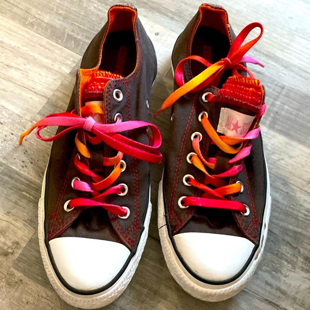 Rainbow multi tongue Converse- women’s 10